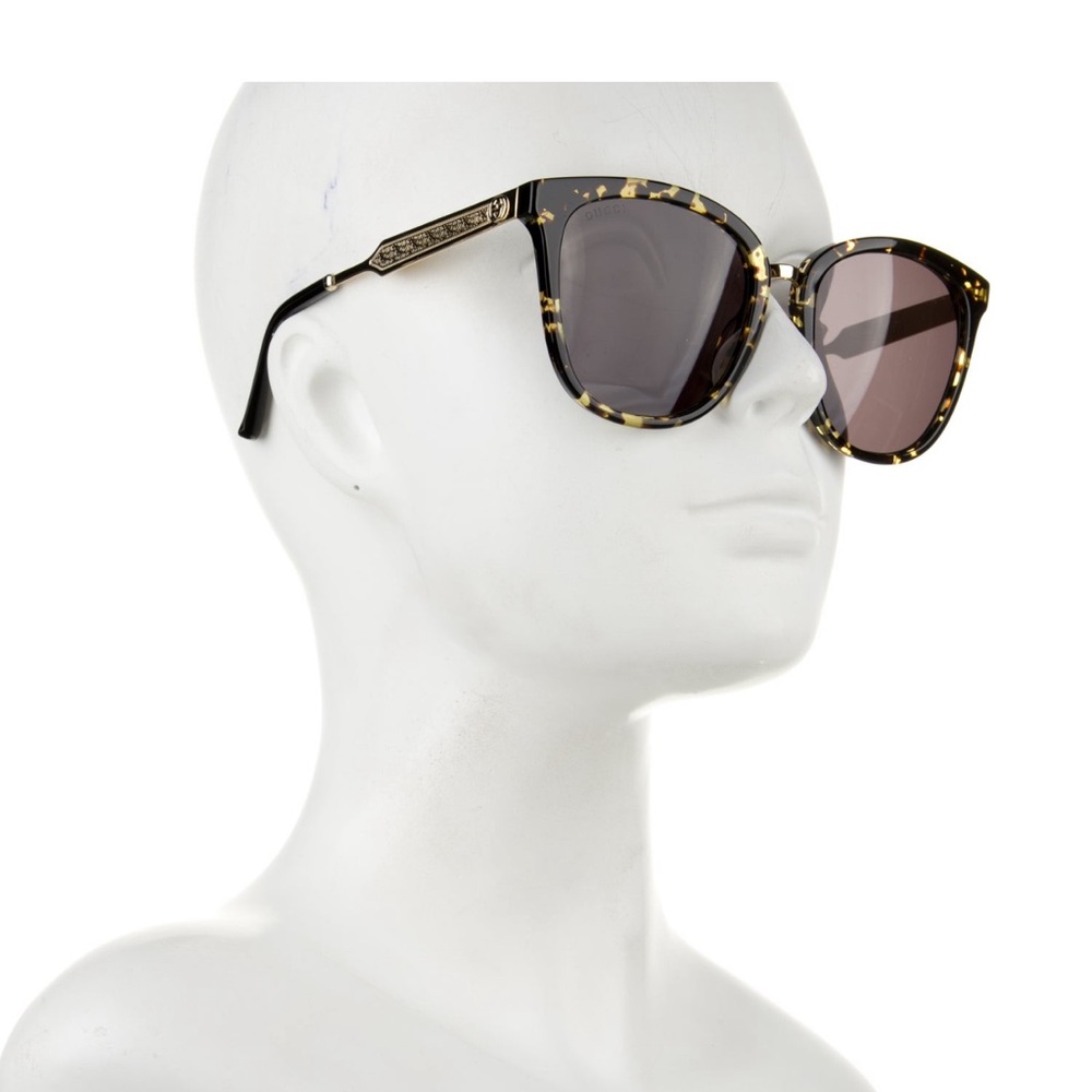 Gucci Brown Sunglasses Fashion-Forward Accessories